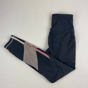 Old Navy Active Elevate Leggings Womens Small Gray Pink Mesh Ankle